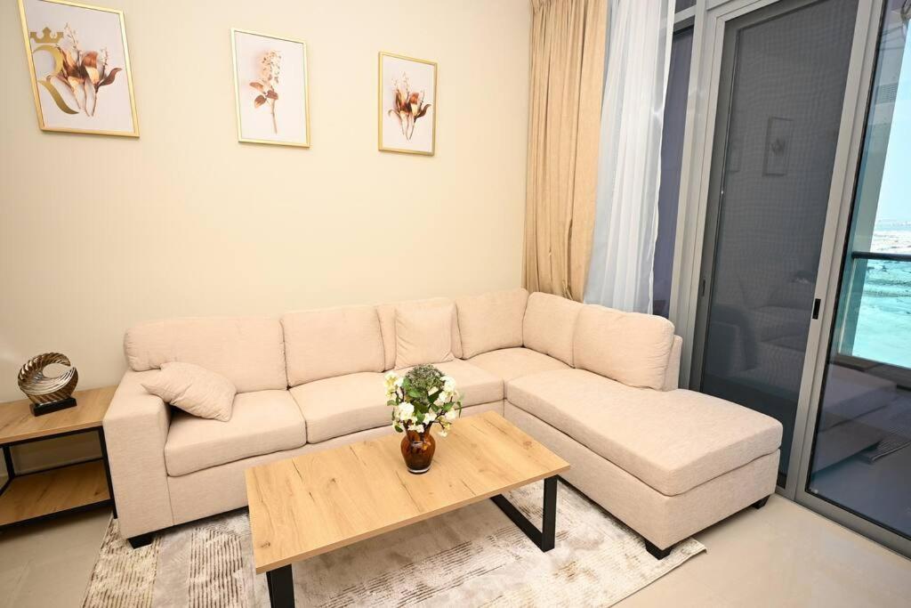 Ace 1br-apartment In Al Reem Abu Dhabi