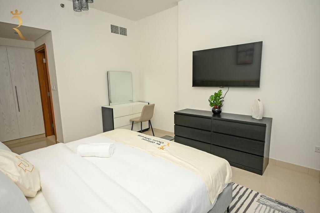 Ace 1br-apartment In Al Reem