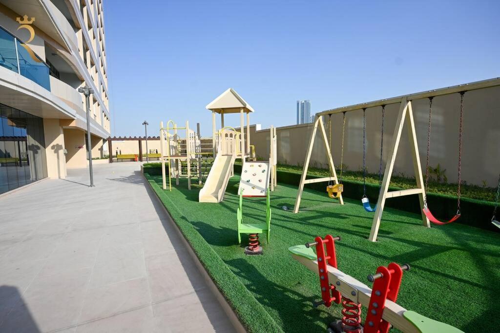 Ace 1br-apartment In Al Reem